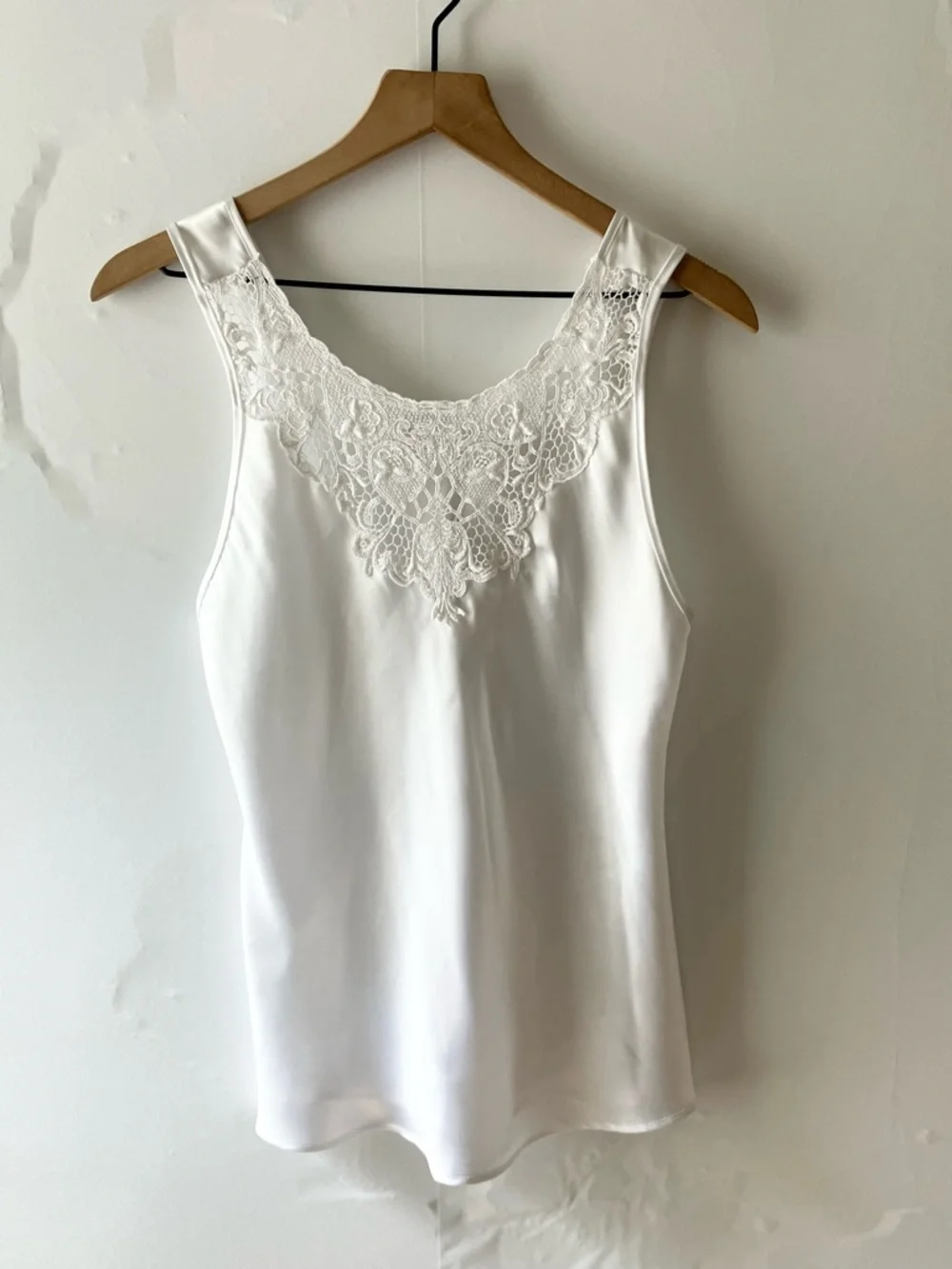 VINTAGE White Lace Camisole
